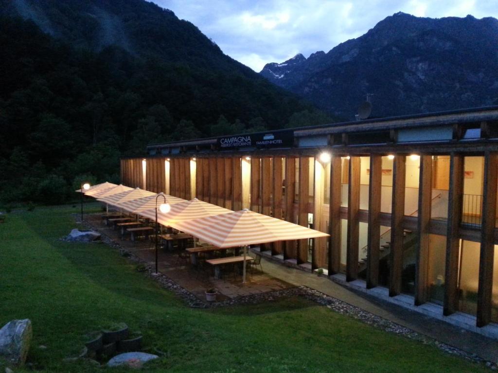 Familienhotel Campagna Frasco Exteriör bild